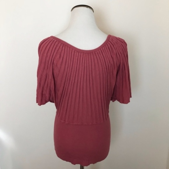 ❌ Soft Surroundings Pink Knit Top - Picture 3 of 6